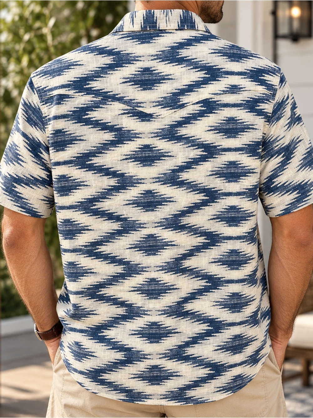 Small | Lucky Brand | Blue Cream Ikat Western Snap Short Sleeve Shirt NWOT - Picture 2 of 6